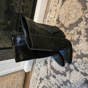 Women's Black Studded Mid-Calf Heeled Boots